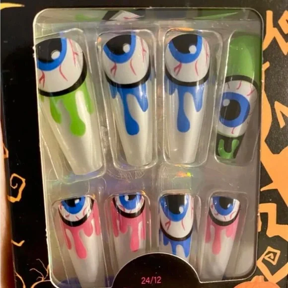 Coffin/Ballerina Shaped Press-On Nails - Picture 4 of 4